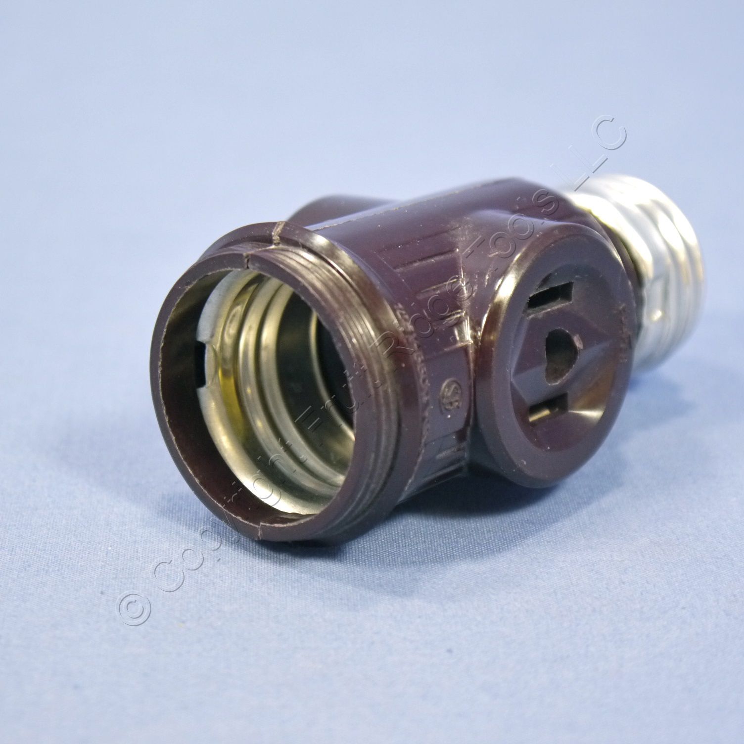Ace Brown ScrewIn Light Socket Adapter w/Outlets Lampholder 31179 eBay