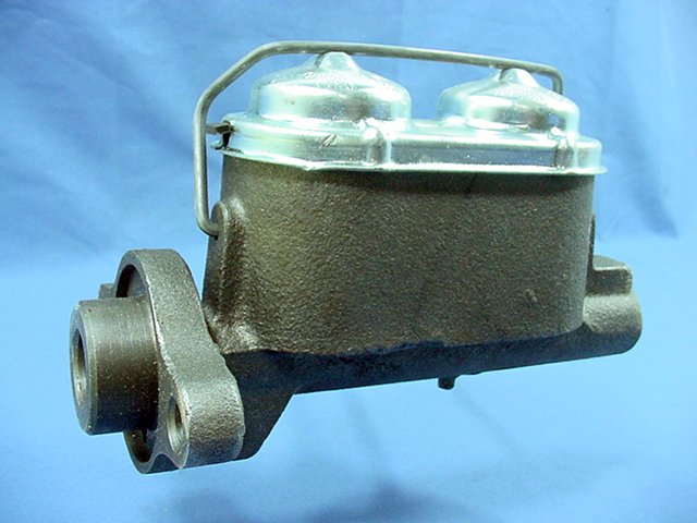 New Bendix 11744 Brake Master Cylinder 76 77 78 79 80 81 82 Chevette 81 82 T1000