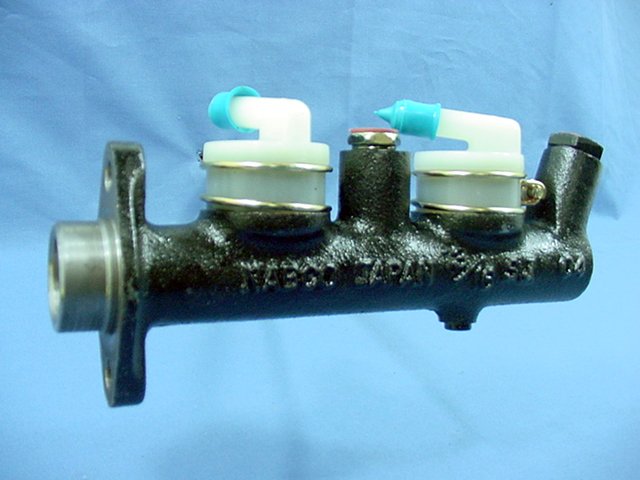 New Bendix 11778 Brake Master Cylinder 78 79 80 Challenger Colt Sapporo Arrow