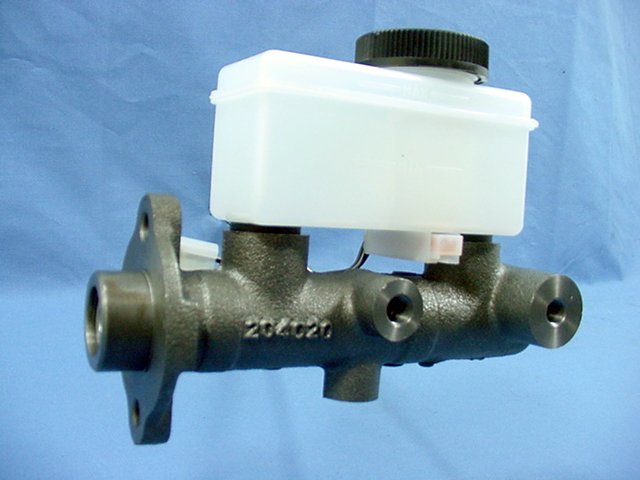 New Bendix 11962 Brake Master Cylinder 81 82 83 RX-7 1.1L 4 Wheel Disc Brakes