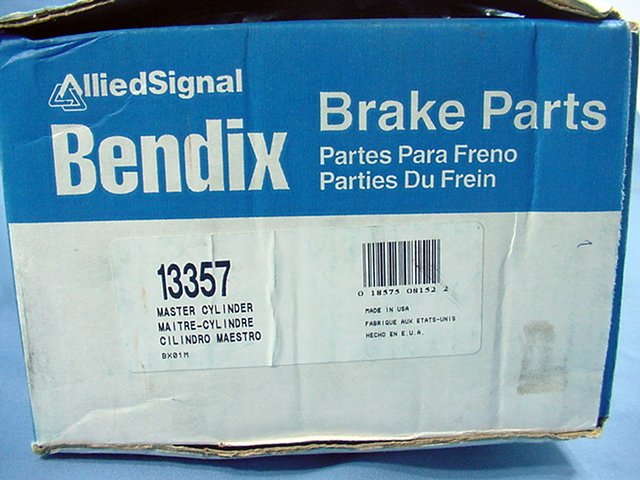 New Bendix 13357 Brake Master Cylinder 81 1981 Firebird V6 V8 Turbo