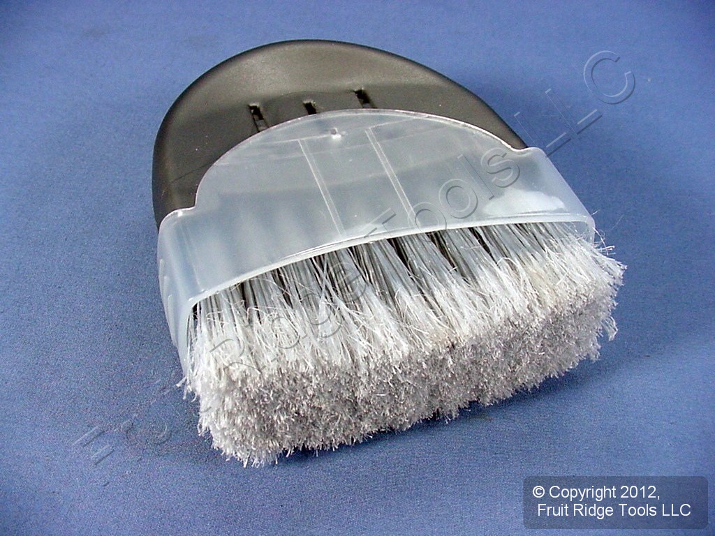 Carrand 93045 Gray Brush & Shine Premium Wheel Tire Dressing Autocare Applicator