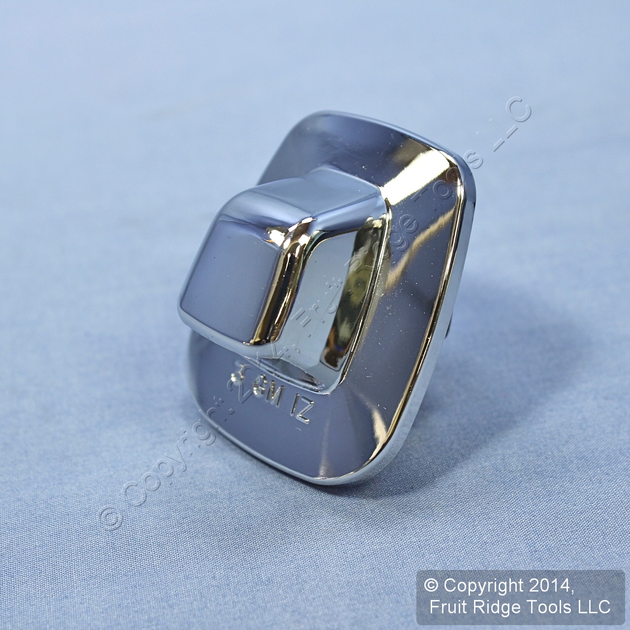 New GM OEM 916438 Chrome Bumper License Plate Light Bulb Housing