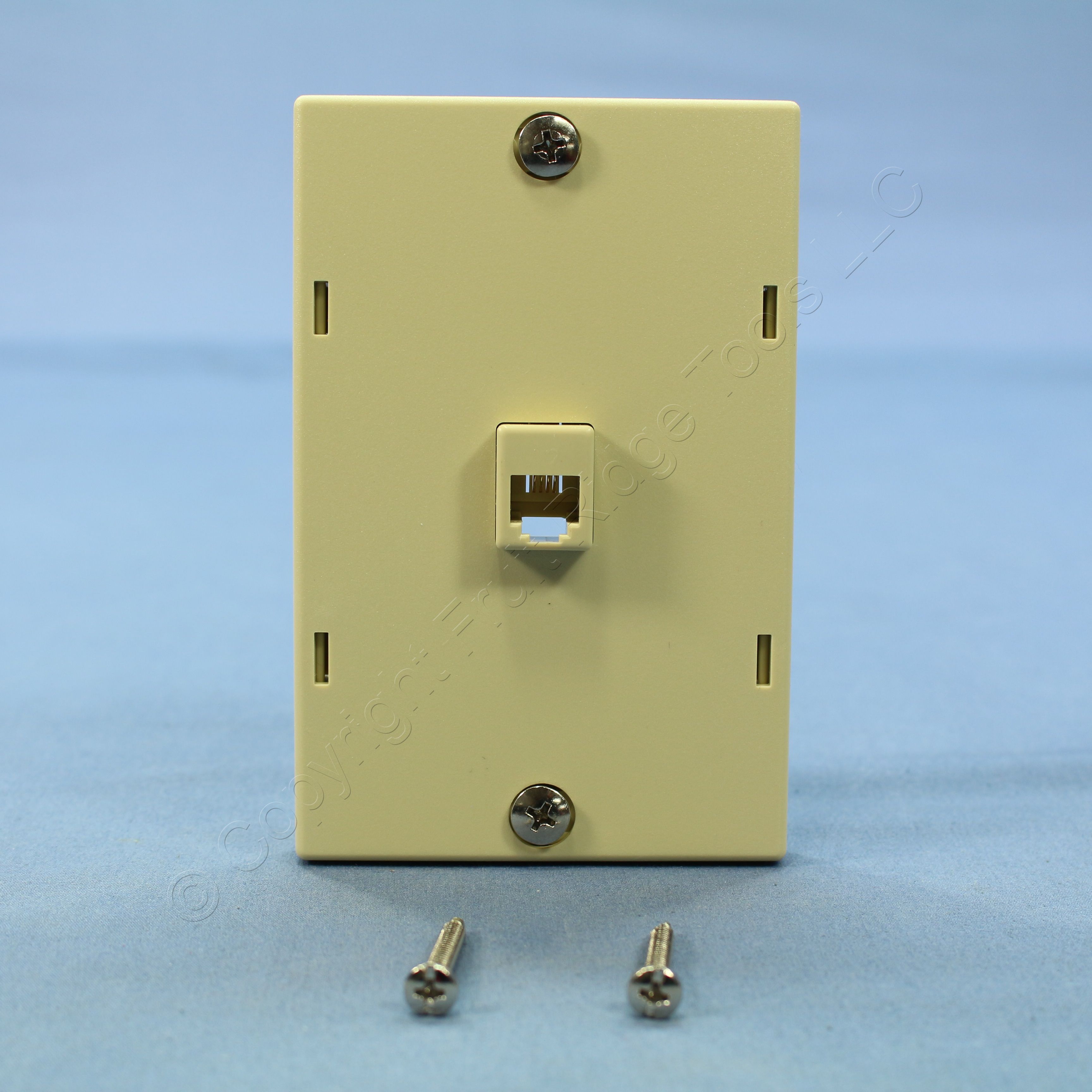 Hubbell Ivory Phone Jack Mounting Plate Wall Mount Type 630A Telephone