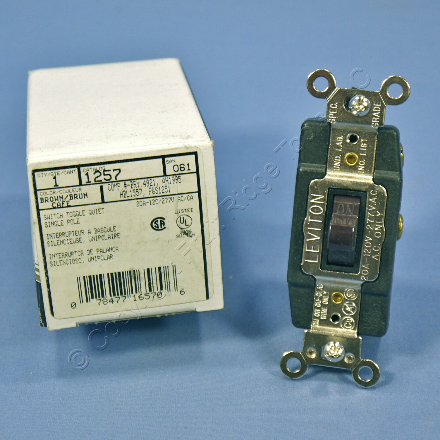 Leviton SPDT Single Pole Double Throw 20A Momentary Contact Switch Center-Off 1257