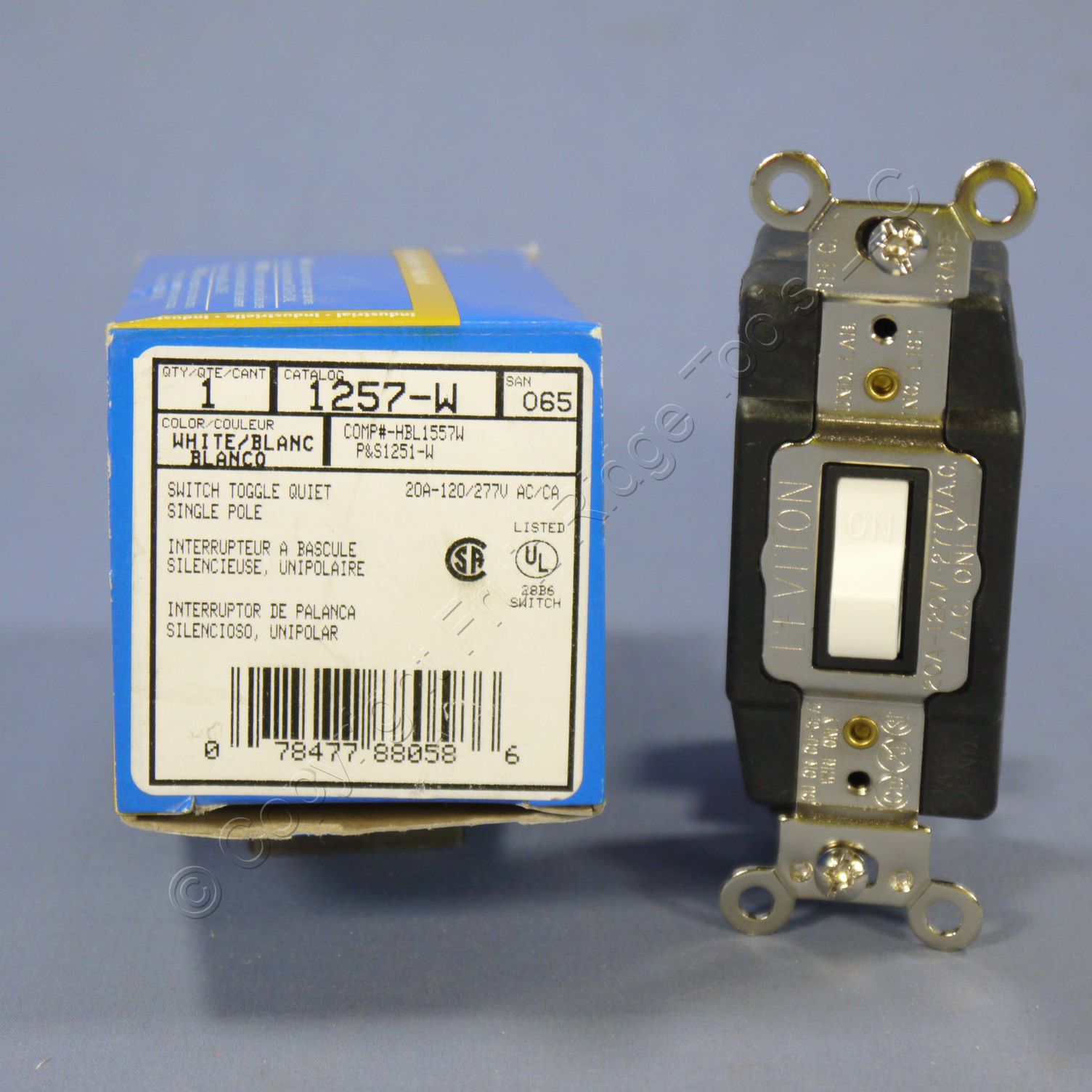 Leviton White Sdpt Momentary Contact Toggle Switch Center Off 20a 1257