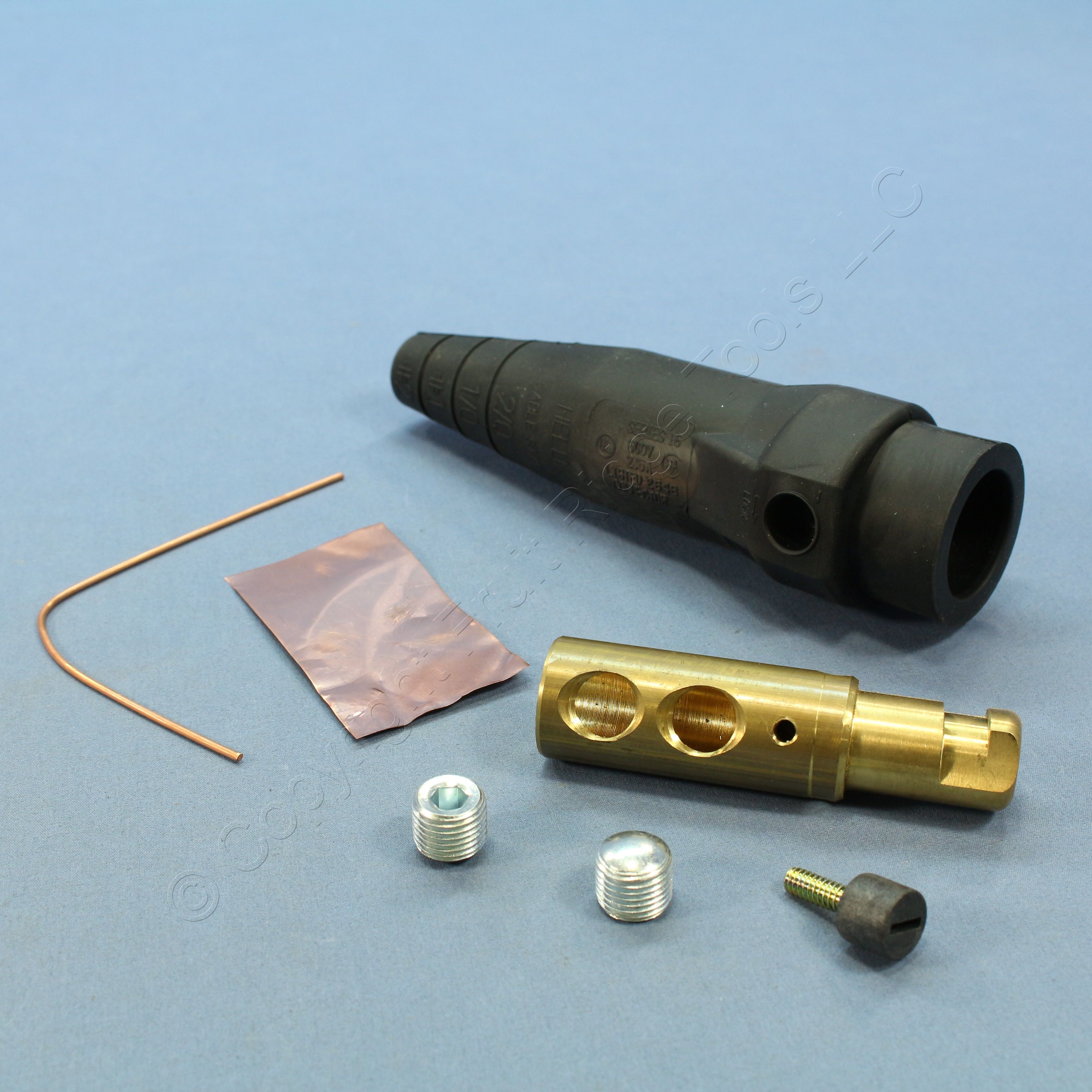 New Leviton Black 18 Series Detachable Male CamType Connector 235A