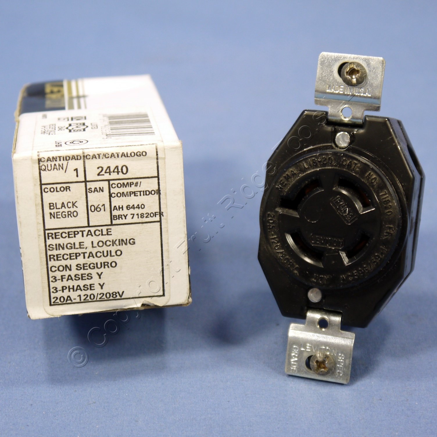 Leviton L18-20 Locking Receptacle Outlet L18-20R 20A 120/208V 2440-061