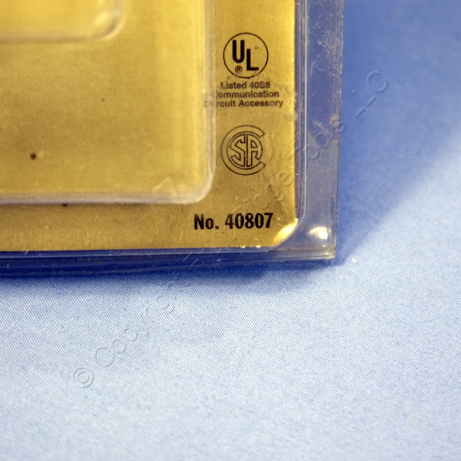 L40807-W-EA-1.JPG