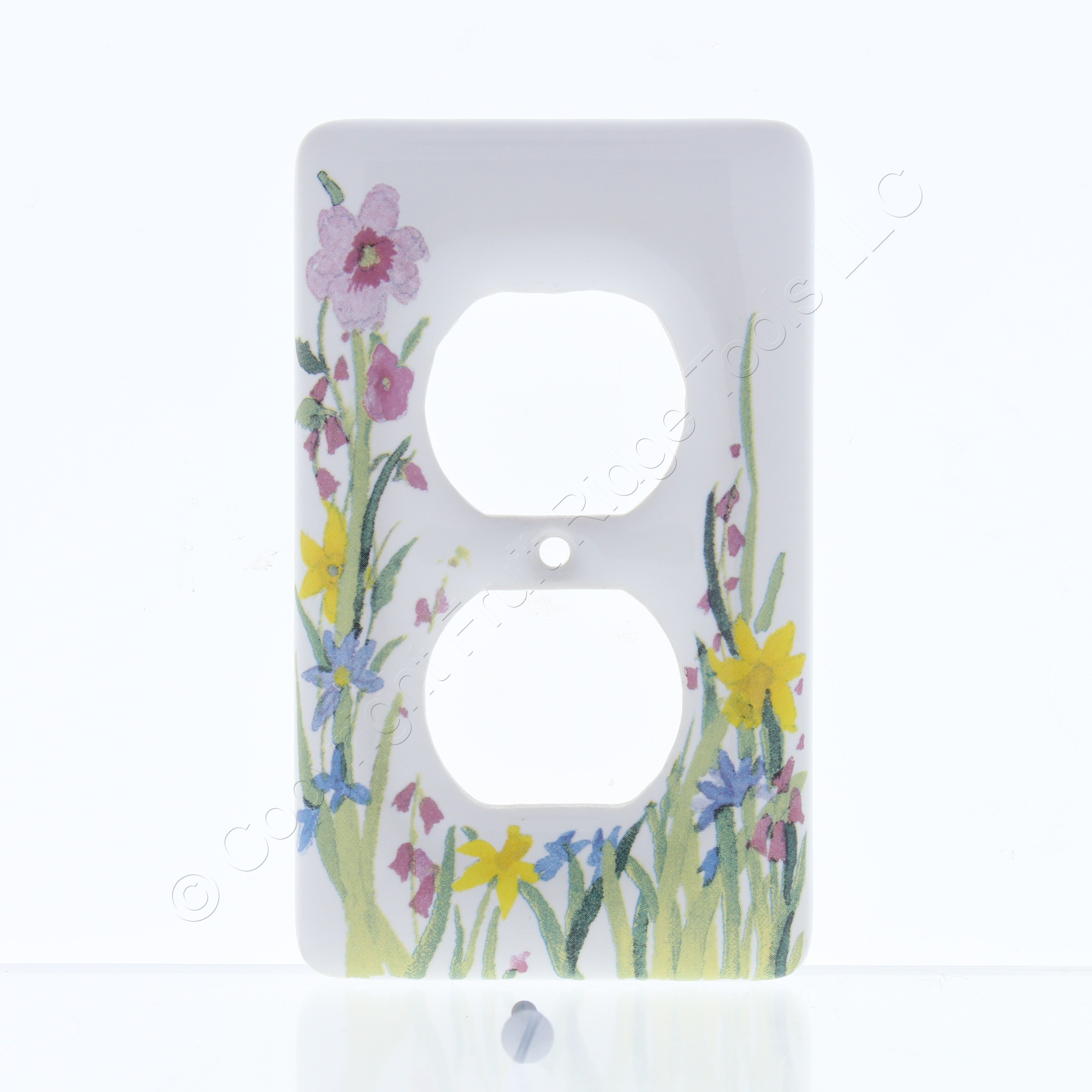 Leviton Porcelain Decorative Wildflower Oversized Wallplate Duplex