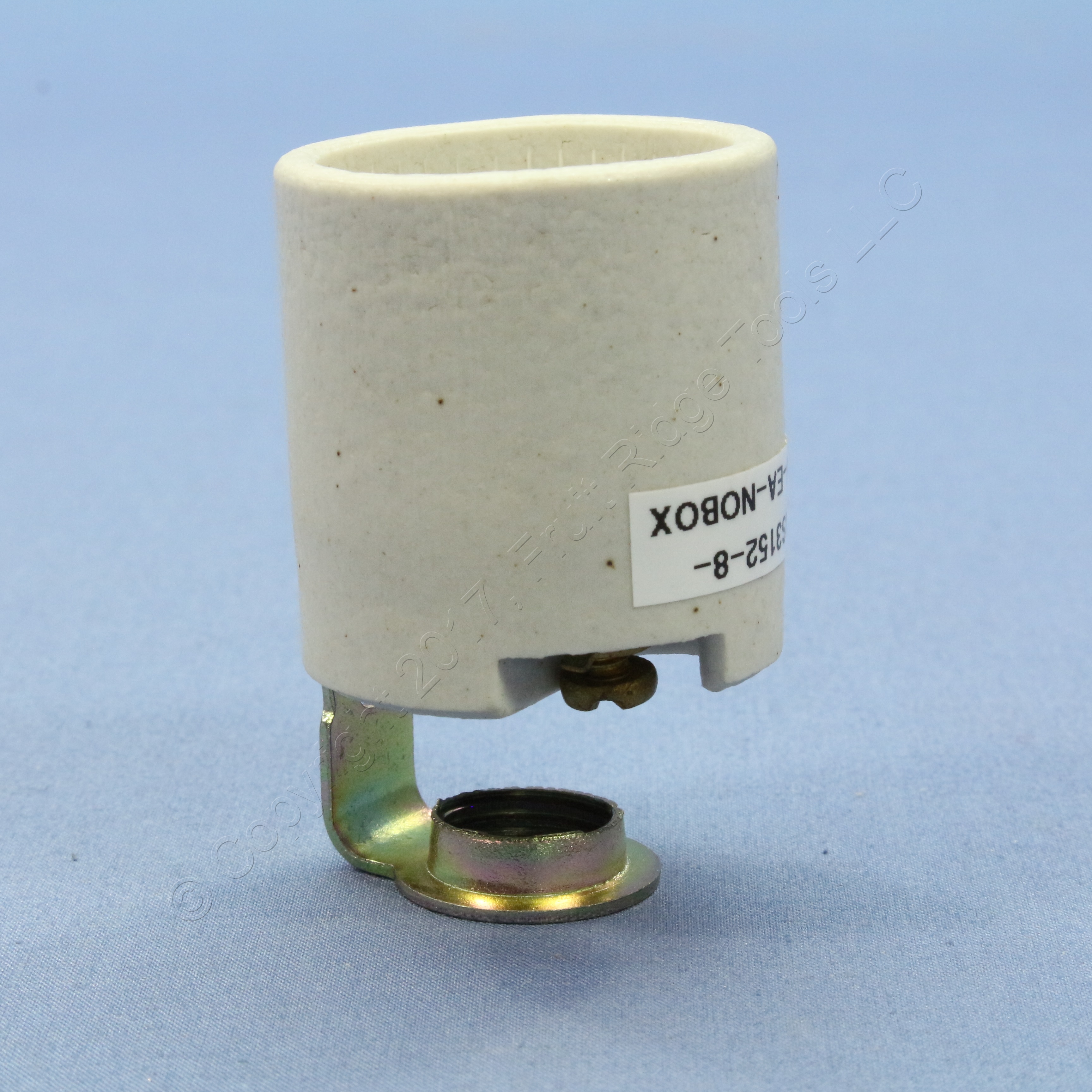 P&S Medium Keyless Porcelain Lamp Holder Pan Light Socket 1/4" IPS