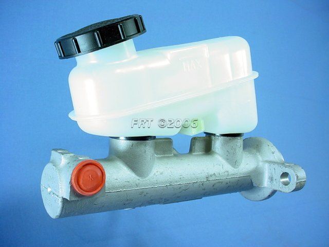 Brake Master Cylinder Taurus SHO Sable 97-99